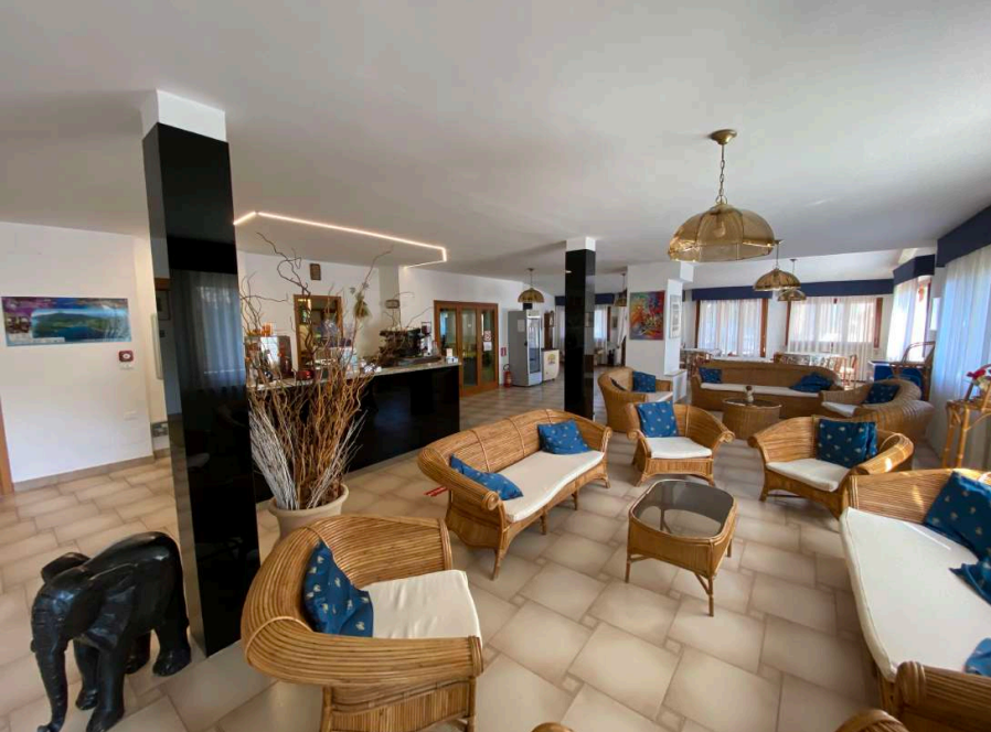 immobile hotel - albergo all'asta in VIALE ELBA - 57034 Campo nell'Elba (LI) - 2