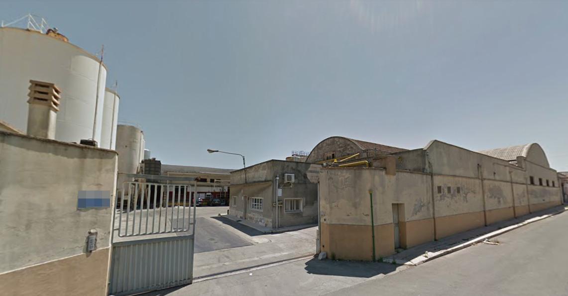 immobile capannone all'asta in Via Salpi 55/Via Pisacane/Via Porta Pia Trinitapoli (BT) - 2