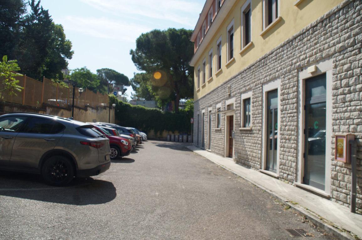 immobile ufficio all'asta in Via Campo di Marte n 19 - 06124 Perugia (PG) - 4
