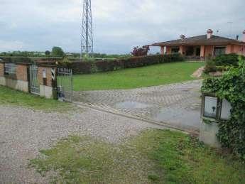 immobile appartamento all'asta in Via Postumia Romana Est n 29 - 31050 Vedelago (TV) - 2