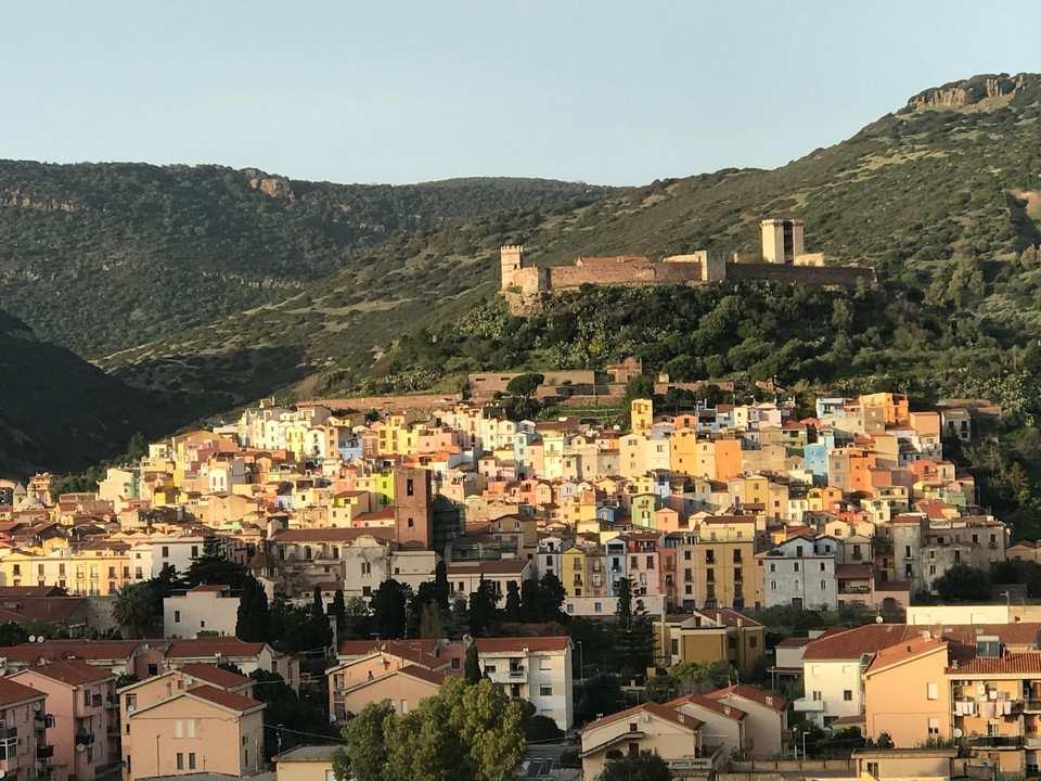 immobile negozio all'asta in Via del Carmine snc - 08013 Bosa (OR) - 1