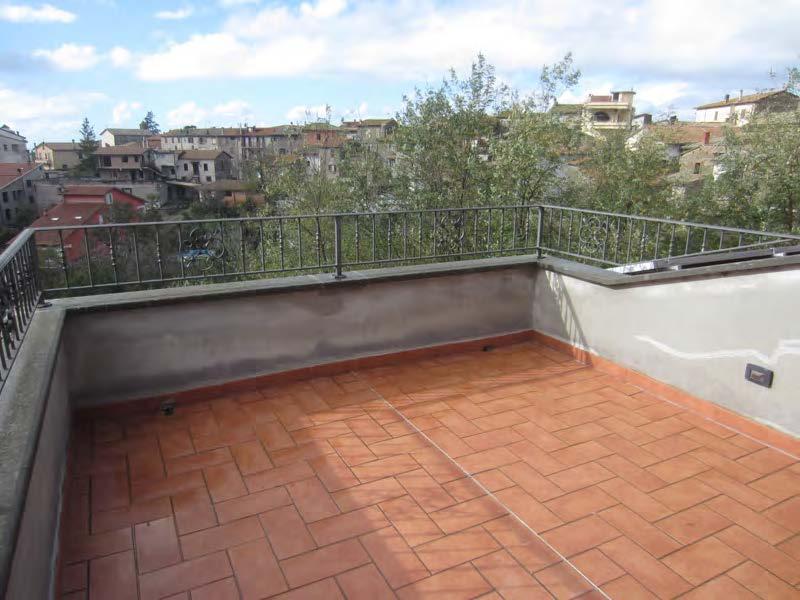 immobile appartamento all'asta in VIA ZEPPONAMI N147/B - 01027 Montefiascone (VT) - 3