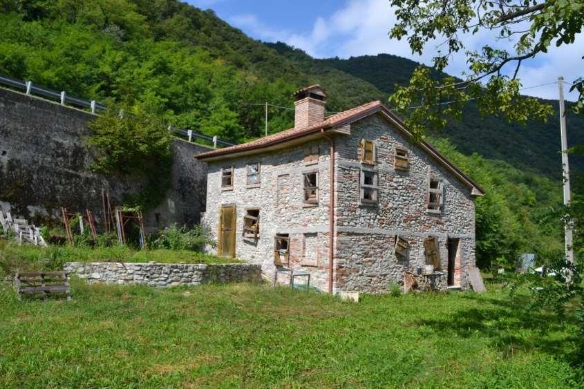 immobile casa singola all'asta in Via San Giacomo, 18 - 31040 Pederobba (TV) - 3