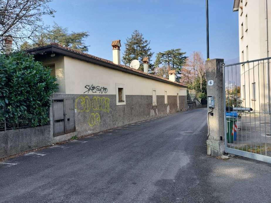 immobile appartamento all'asta in Frazione Sagnino - Via San Giacomo 9-11 - 22100 Como (CO) - 4