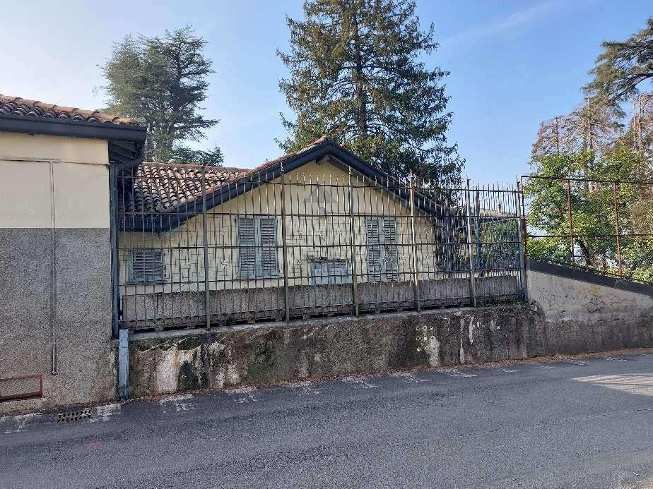 immobile appartamento all'asta in Frazione Sagnino - Via San Giacomo 9-11 - 22100 Como (CO) - 5