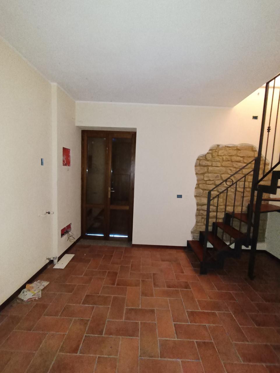immobile CASA SINGOLA ALL'ASTA IN STRADA SASSO,NEVIANO DEGLI ARDUINI (PR) - 3