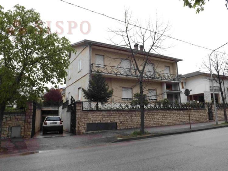 immobile appartamento all'asta in FRAZ SANT'ERACLIO, VIA ROMA N 59 - 06034 Foligno (PG) - 1