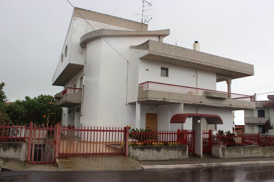 immobile appartamento all'asta in Via della Unione Europea 11 - 86038 Petacciato (CB) - 2