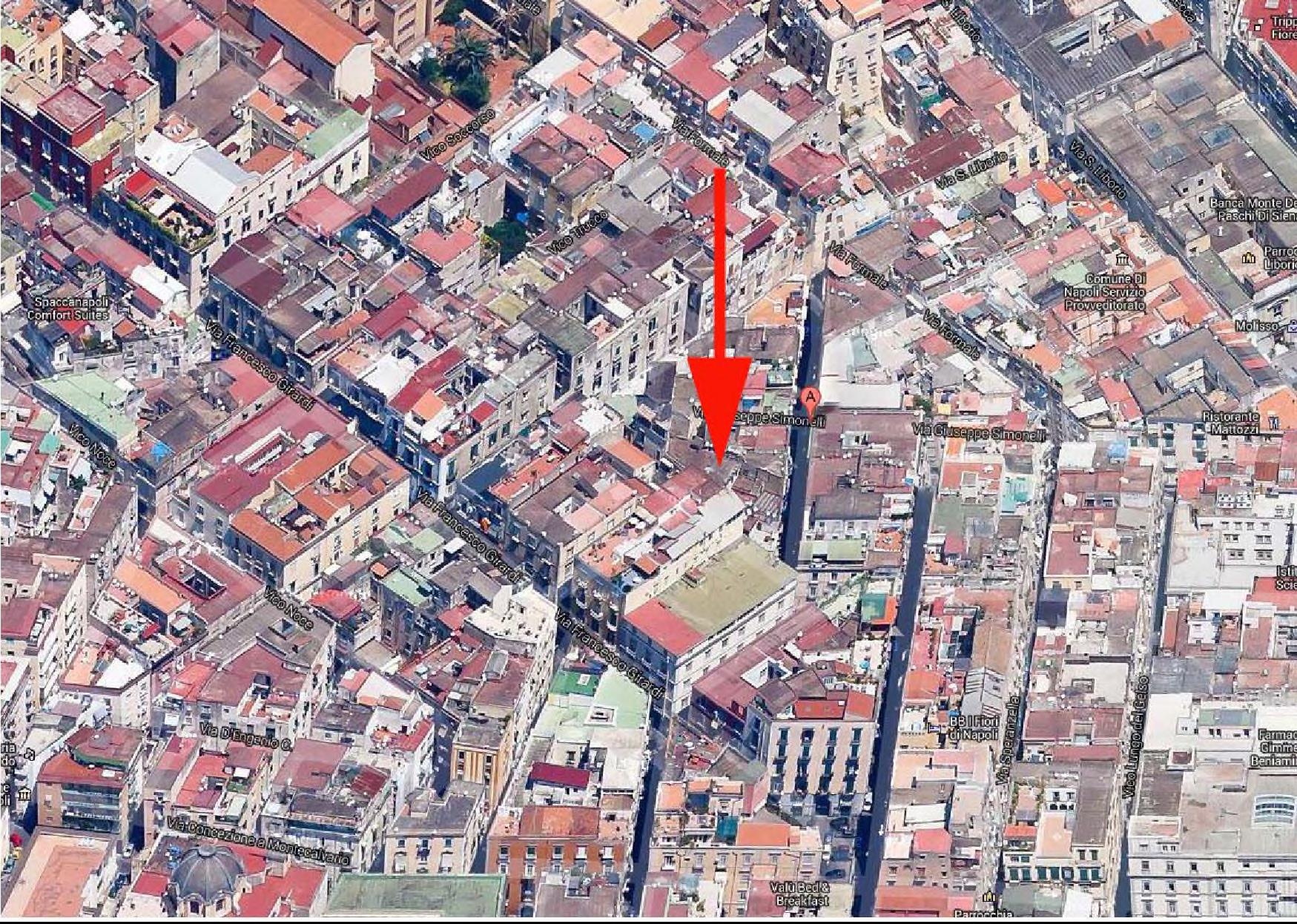 immobile appartamento all'asta in Vico Campanile al Consiglio N 2 - 80134 Napoli (NA) - 3