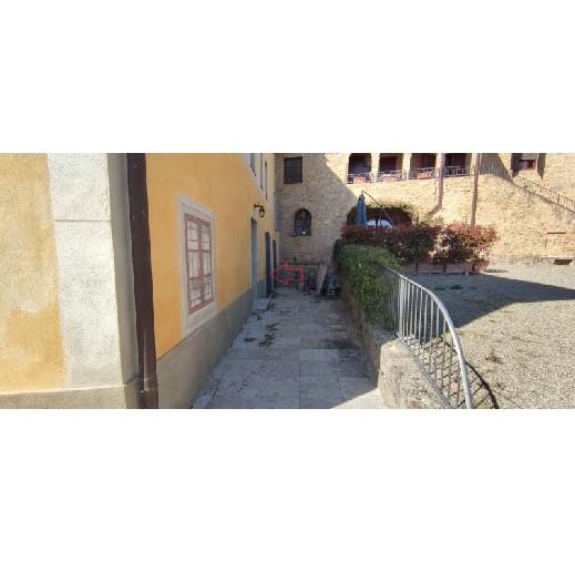immobile appartamento all'asta in Piazza L'Airone 3-5-7 - 53021 Casole d'Elsa (SI) - 5