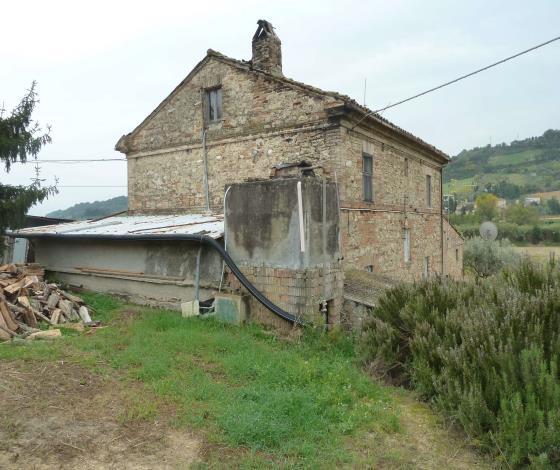 immobile appartamento all'asta in Contrada San Pietro 7 - 63010 Massignano (AP) - 5