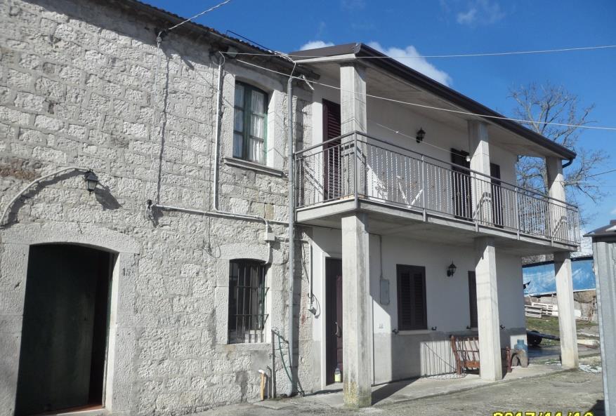 immobile casa singola all'asta in Via GUADOCAVALLI 13-15 - 86017 Sepino (CB) - 3