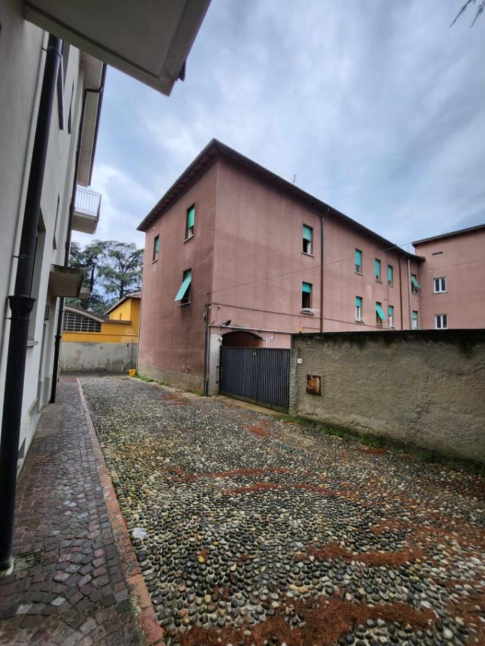 immobile appartamento all'asta in Via Camillo Benso di Cavour, 5/7 - 20837 Veduggio con Colzano (MB) - 5