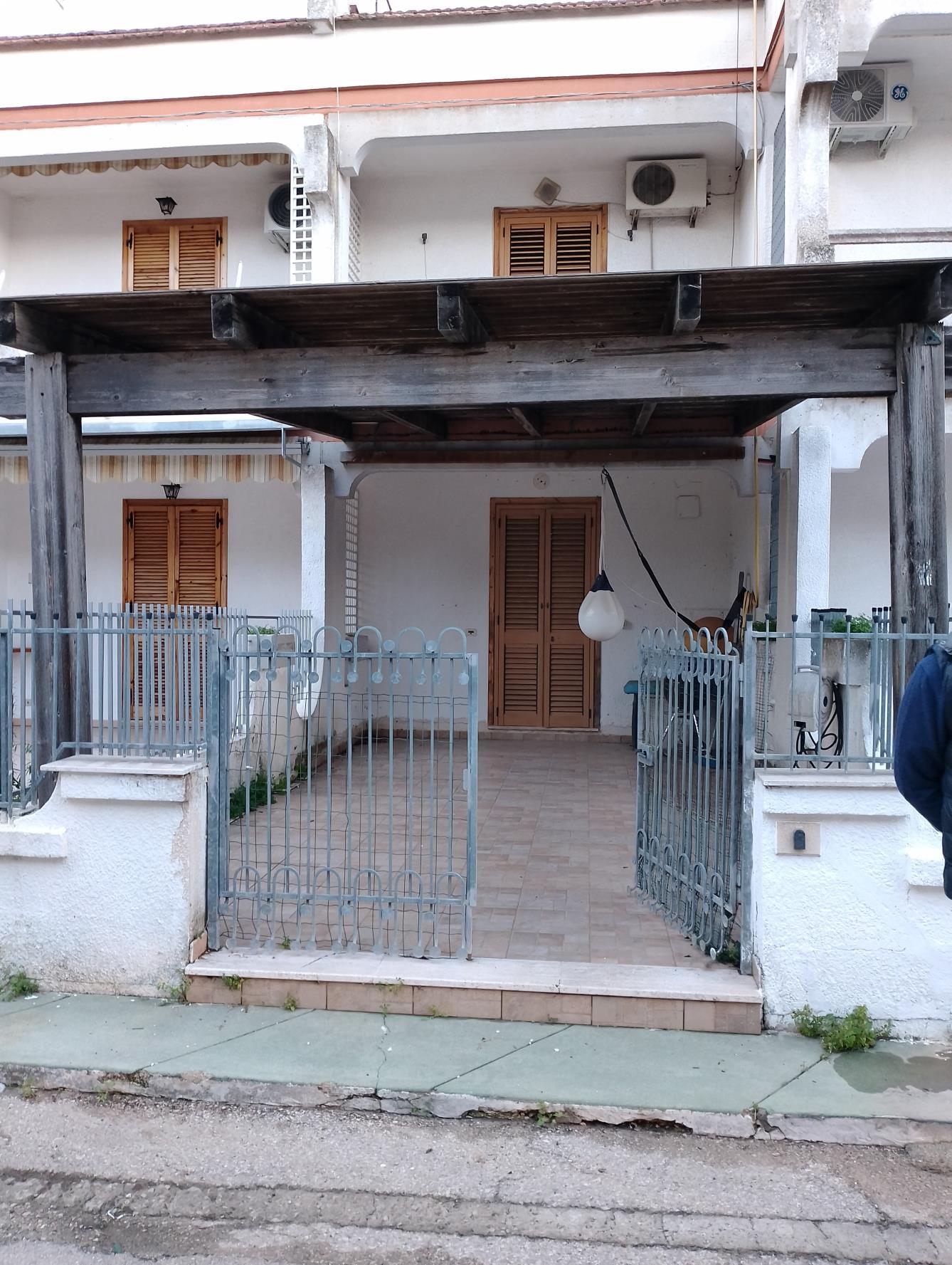 immobile appartamento all'asta in VIA DEI COCLAMINI -località Villaggio Santa Rita -condominio denominato Corpo A; essa è identificata alla maglia 9 del Corpo A – interno 51 - 73044 Galatone (LE) - 1