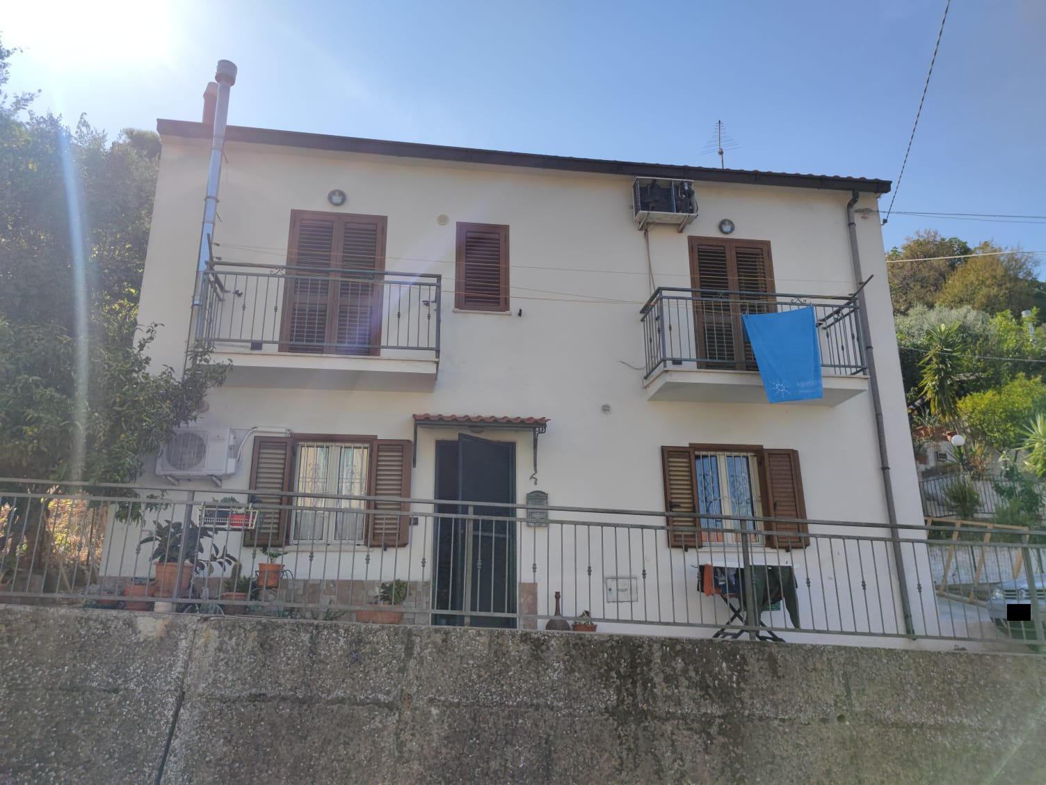 immobile appartamento all'asta in Rione san biagio 4 - 87060 Calopezzati (CS) - 2