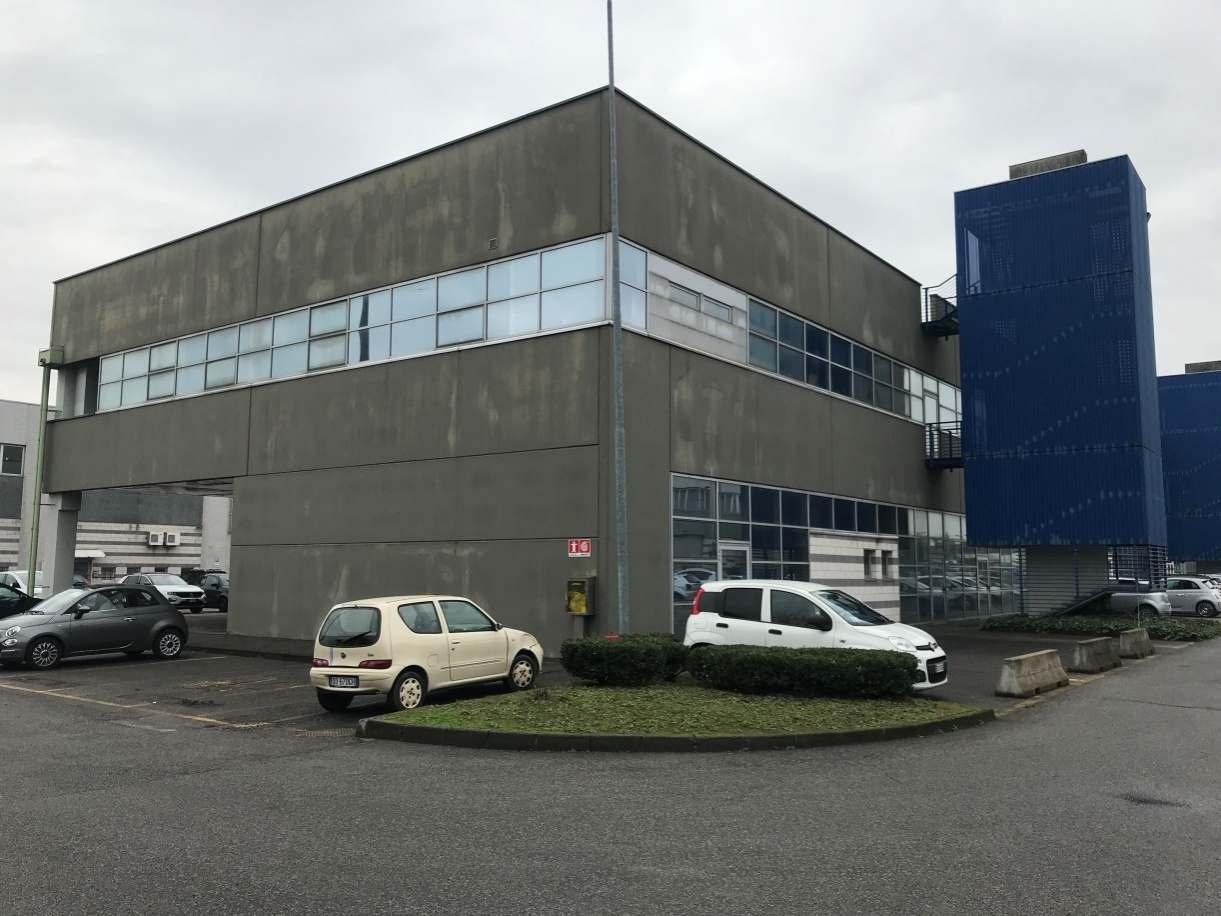 immobile garage all'asta in Via Lavoratori Autobianchi 1 - 20033 Desio (MB) - 1