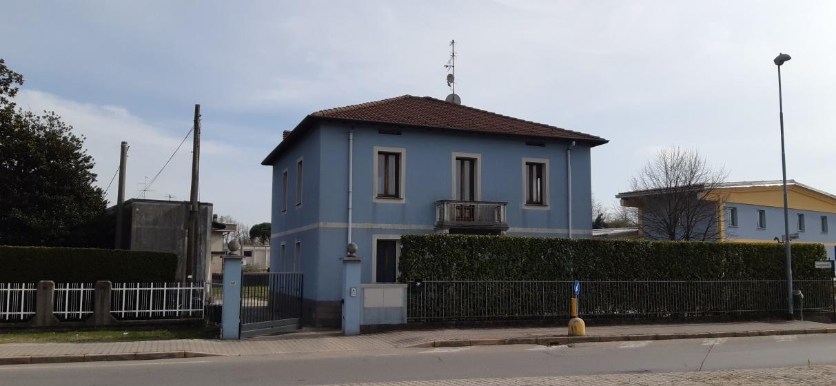 immobile villa all'asta in Via Risorgimento n59 - 22073 Cassina Rizzardi (CO) - 1