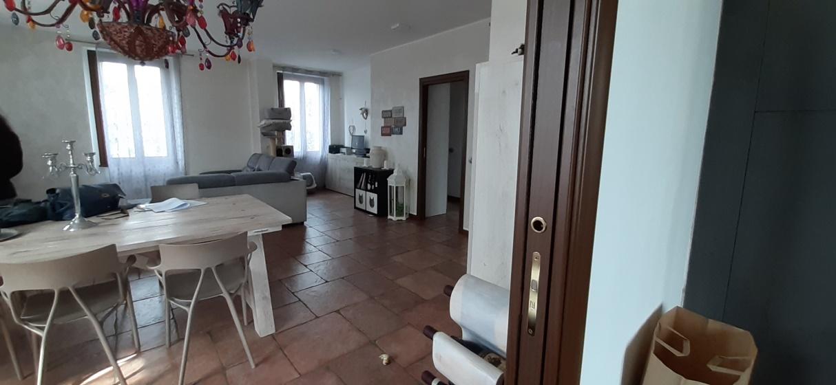 immobile villa all'asta in Via Risorgimento n59 - 22073 Cassina Rizzardi (CO) - 3