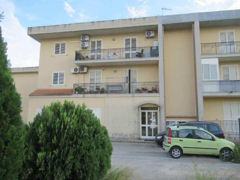 immobile appartamento all'asta in VIA MARIANO PINNONE N 140 - 96014 Floridia (SR) - 2