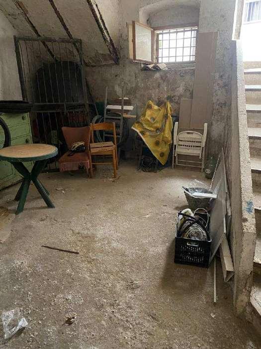 immobile appartamento all'asta in Vico Piazzetta n 20-22 - 85029 Venosa (PZ) - 4