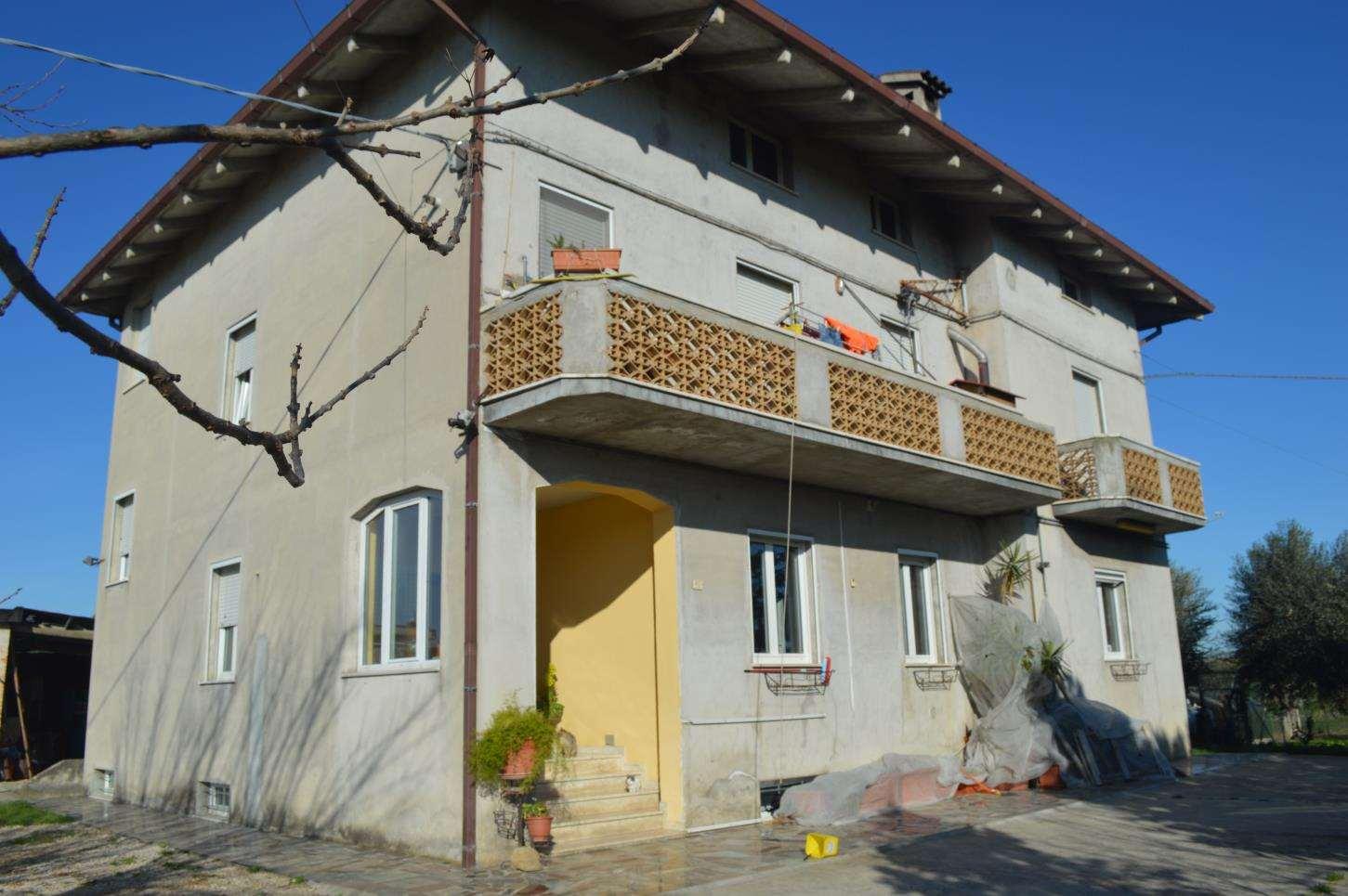 immobile garage all'asta in CDA SAN CLAUDIO 40 - 62014 Corridonia (MC) - 3