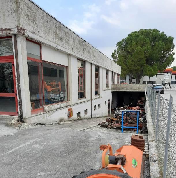 immobile capannone all'asta in VIA GENOVA 1 - 62010 Treia (MC) - 5