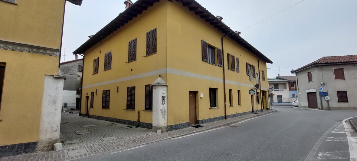 immobile appartamento all'asta in Via Umberto I° 37 - 27010 Gerenzago (PV) - 1