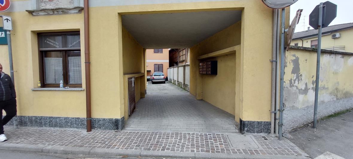 immobile appartamento all'asta in Via Umberto I° 37 - 27010 Gerenzago (PV) - 2