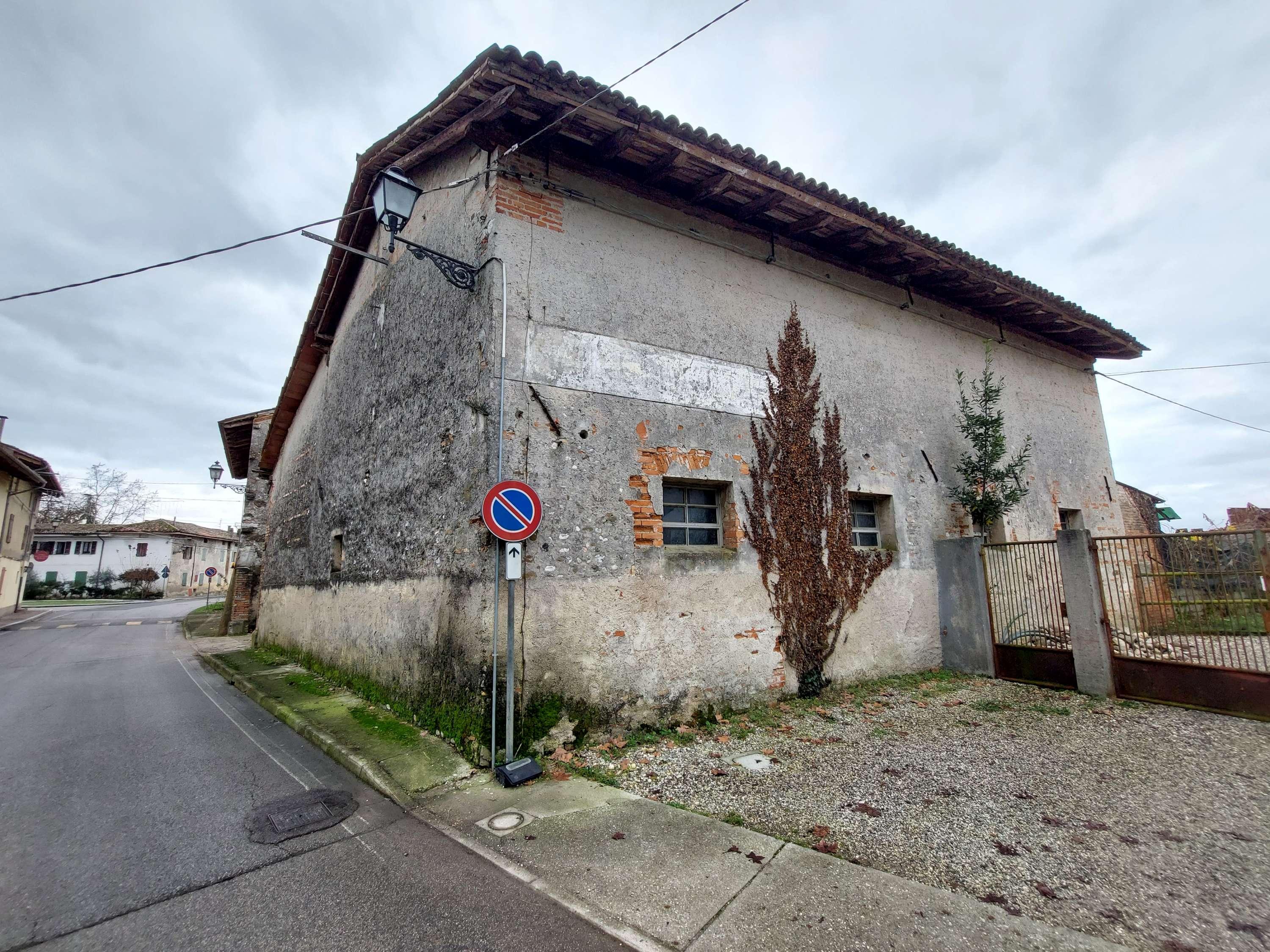 immobile magazzino all'asta in Via San Floreano, 3 - 33050 Santa Maria la Longa (UD) - 1
