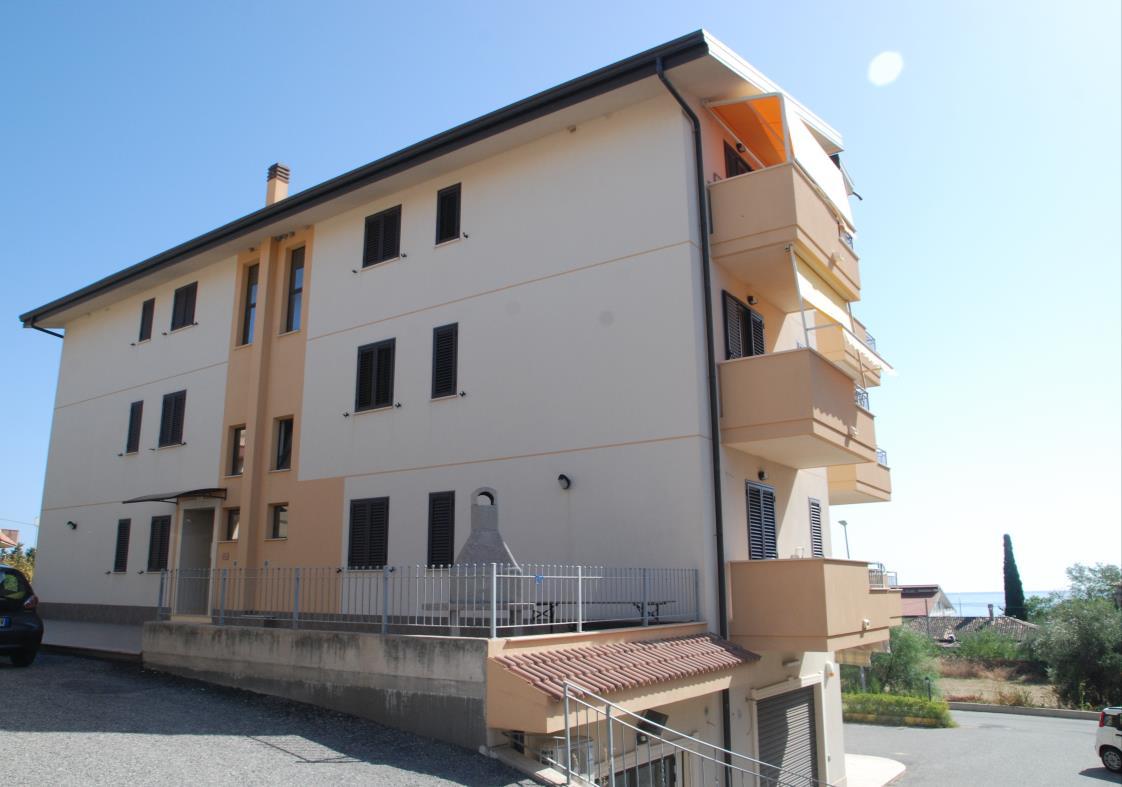 immobile appartamento all'asta in Contrada Pipedo  snc - 89040 Riace (RC) - 4