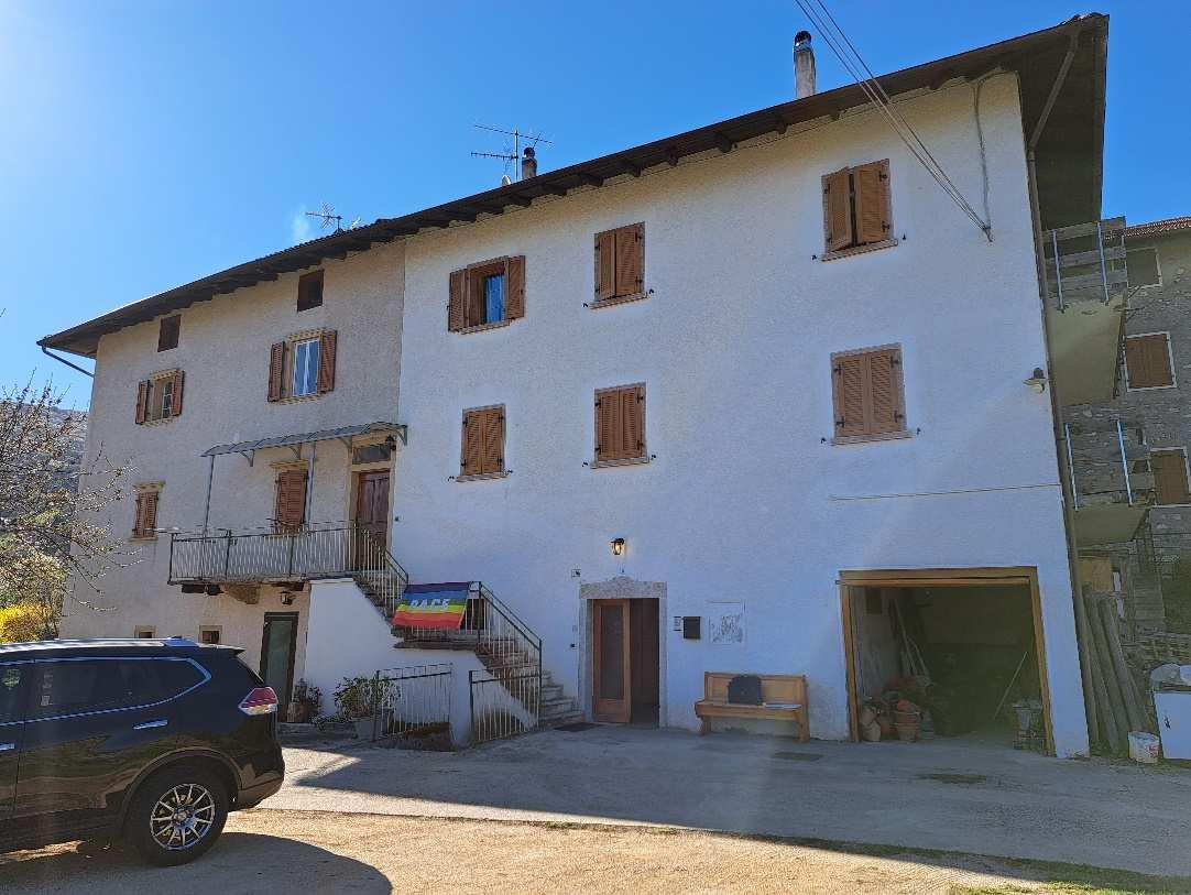 immobile appartamento all'asta in Via Brugoli 15 - 38060 Brentonico (TN) - 4