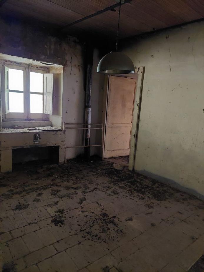 immobile rustico all'asta in Frazione Poggio Rattieri, SNC - 64010 Torricella Sicura (TE) - 2