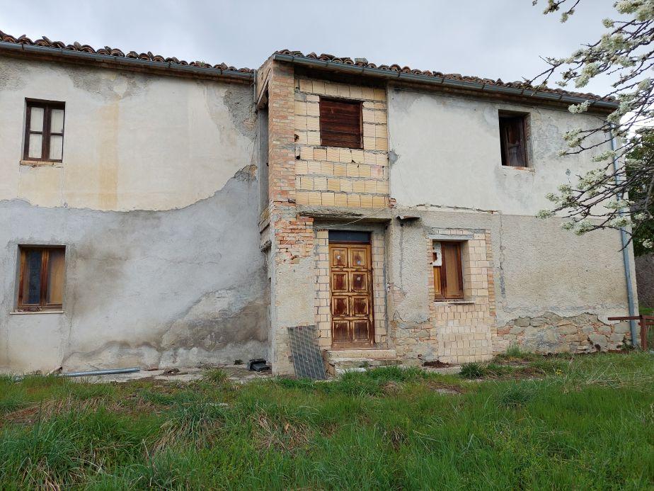 immobile rustico all'asta in Frazione Poggio Rattieri, SNC - 64010 Torricella Sicura (TE) - 3
