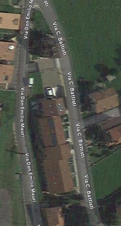 immobile appartamento all'asta in Via Cesare Battisti 16 - 22045 Lambrugo (CO) - 4