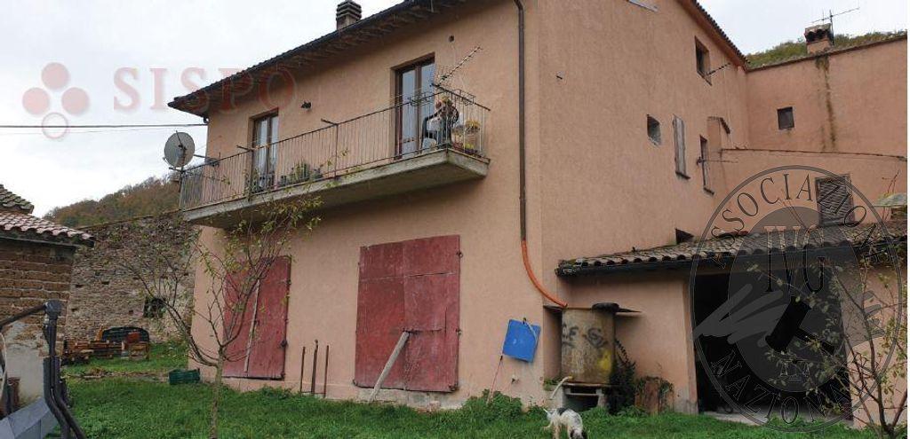 immobile appartamento all'asta in FRAZ SPINA VECCHIA N 49 - 06042 Campello sul Clitunno (PG) - 2