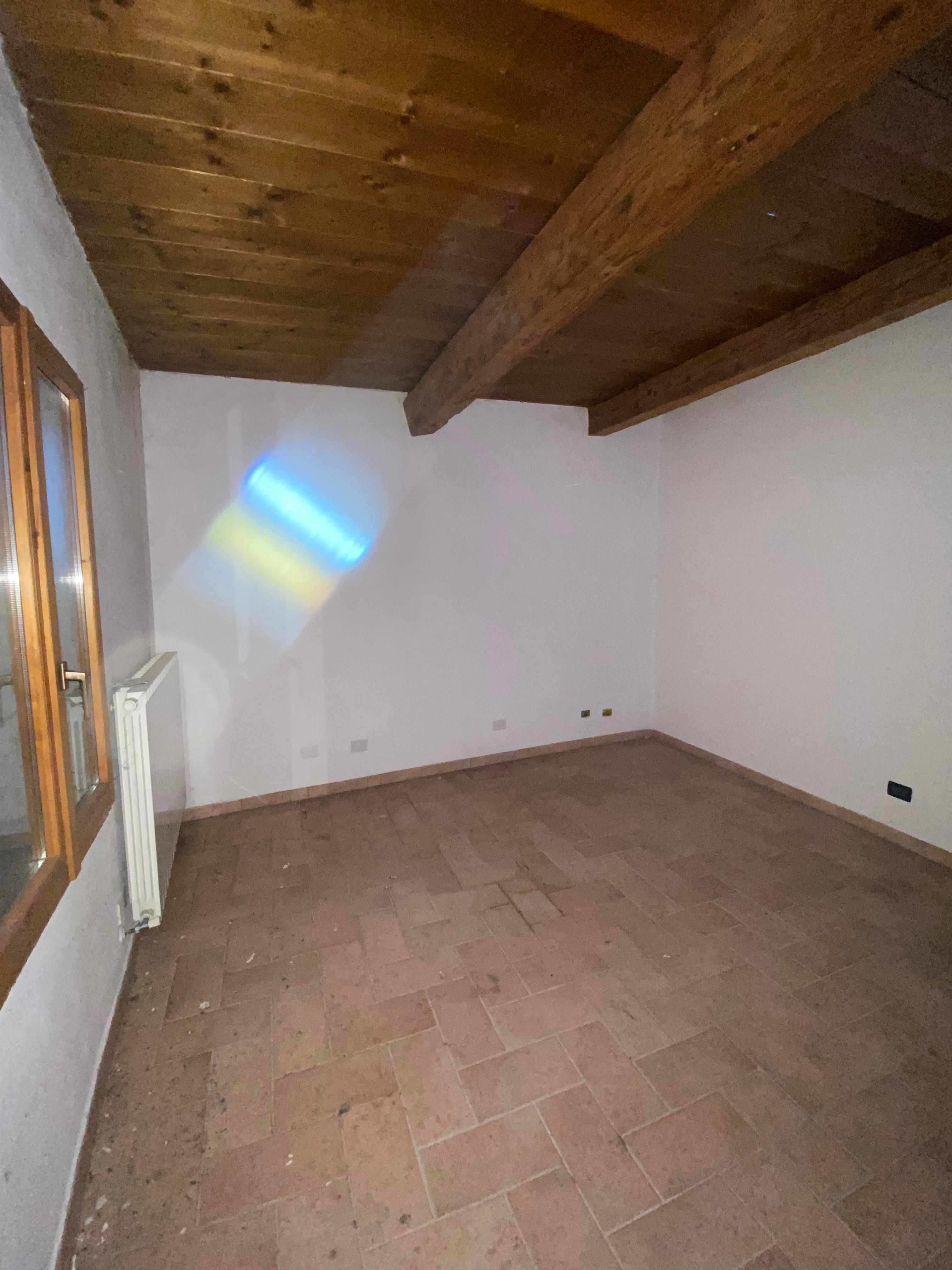 immobile appartamento all'asta in Via Angel Dalfuoco 1 - 61045 Pergola (PU) - 3