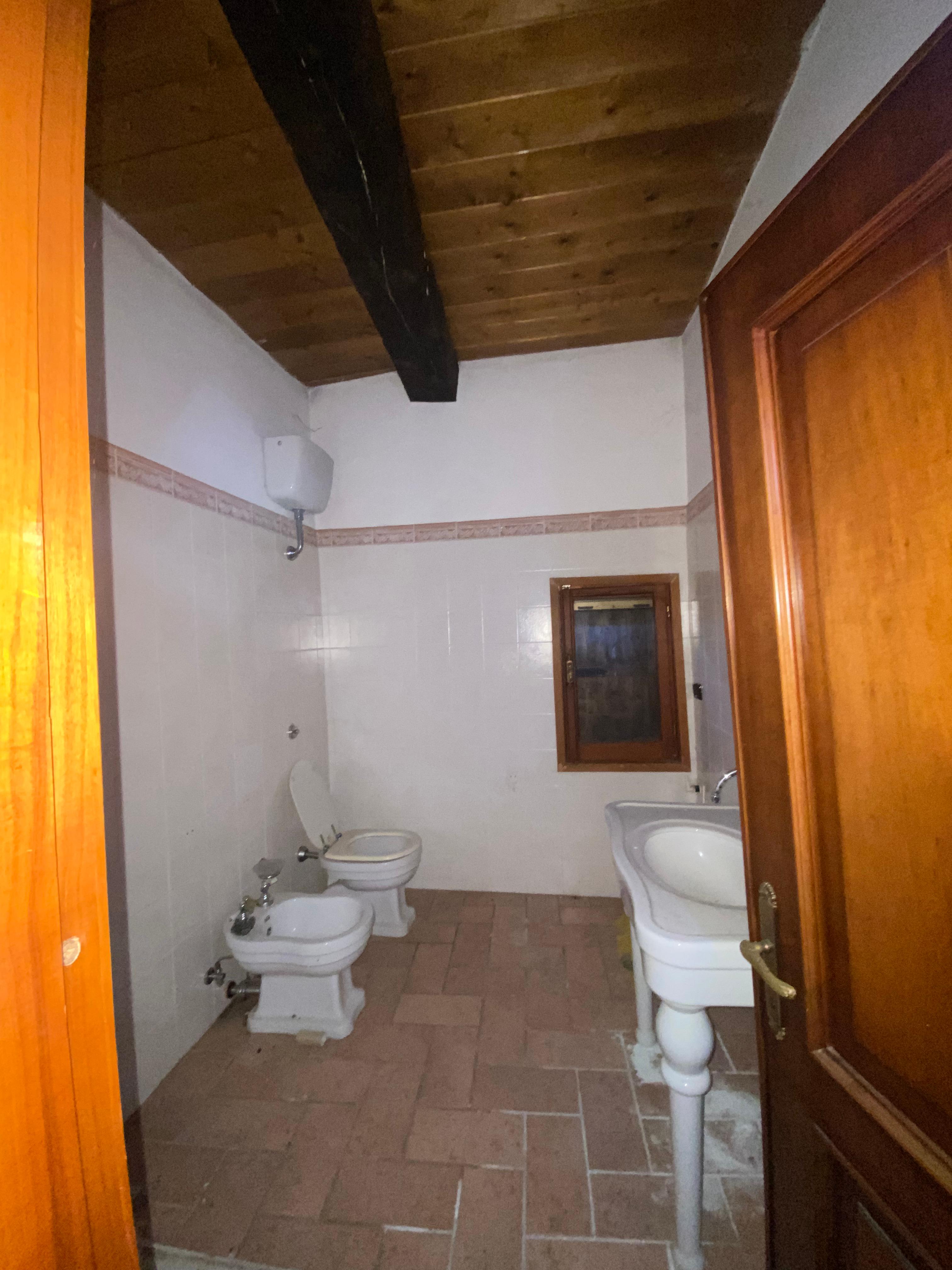 immobile appartamento all'asta in Via Angel Dalfuoco 1 - 61045 Pergola (PU) - 4