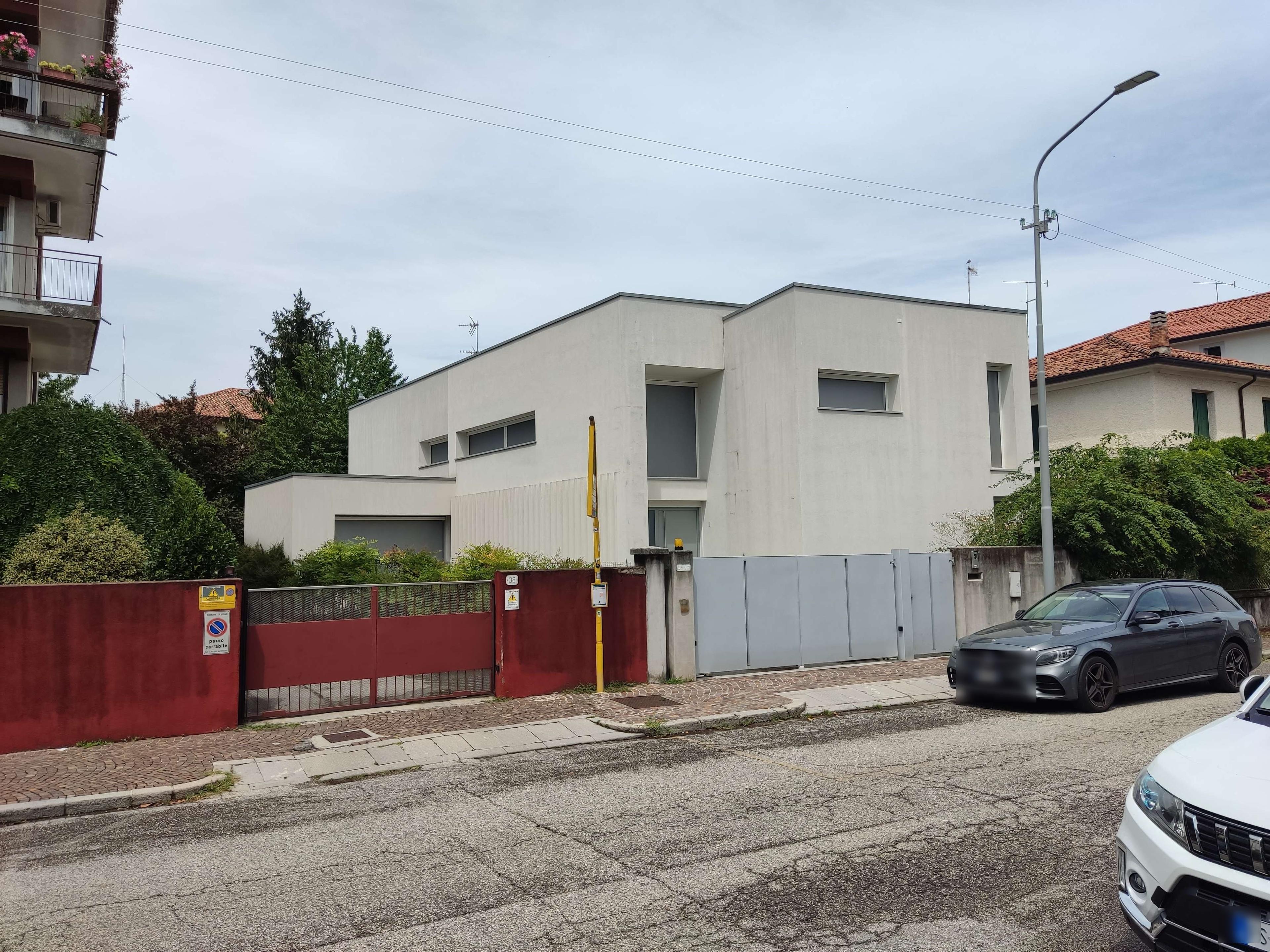 immobile villa all'asta in via Pola, 42 - 33100 Udine (UD) - 1
