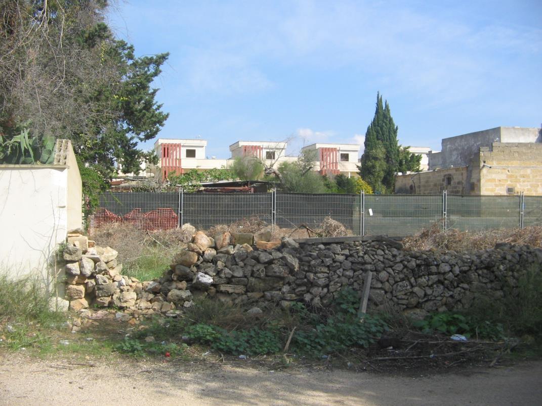 immobile terreno all'asta in VIA PROVINCIALE PER MATINO - 73052 Parabita (LE) - 1