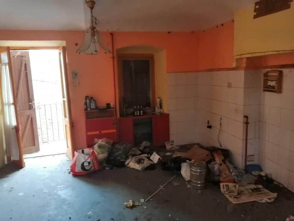 immobile appartamento all'asta in VIA CARLO CARLI 42 - 10050 San Giorio di Susa (TO) - 3