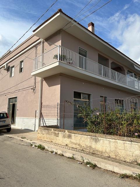 immobile villa all'asta in via S D’Acquisto - 96019 Rosolini (SR) - 2