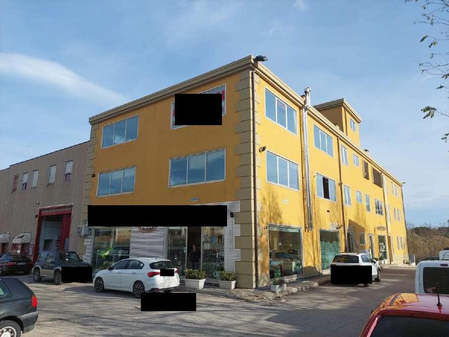 immobile ufficio all'asta in Contrada Cerreto 25 - 66010 Miglianico (CH) - 2