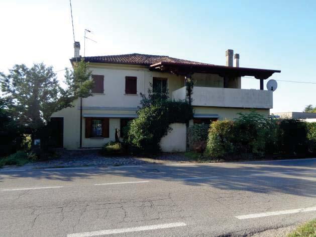 immobile appartamento all'asta in Via Cal Trevisana n 46 - 31044 Montebelluna (TV) - 1