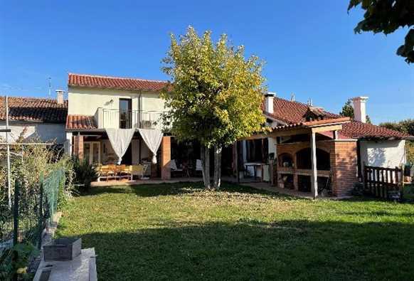 immobile appartamento all'asta in Via Madonna 95 - 36045 Lonigo (VI) - 4