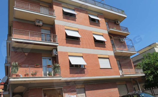 immobile appartamento all'asta in Via Massimo D'azeglio, 2 - 00012 Guidonia Montecelio (RM) - 2