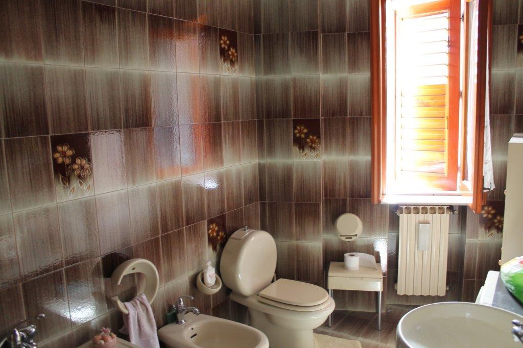 immobile APPARTAMENTO ALL'ASTA IN VIA FERRERI GRAZIA 212 - 94012 BARRAFRANCA (EN) - 2