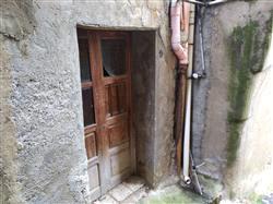 immobile magazzino all'asta in Quartiere Centro Storico, Vico Alessio, 10 - 98072 Caronia (ME) - 2