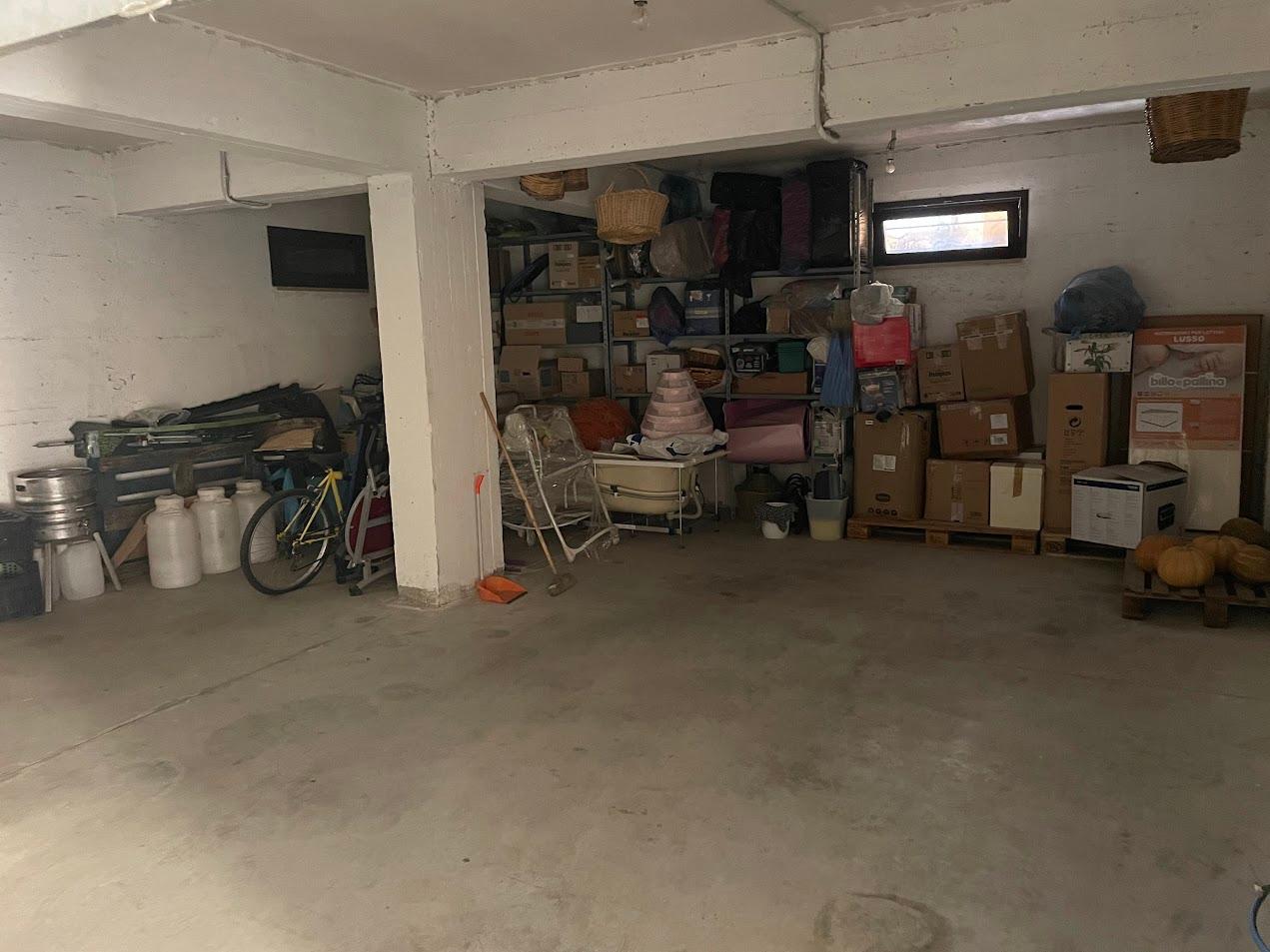 immobile garage all'asta in Via Istria Snc - 87064 Corigliano-Rossano (CS) - 2