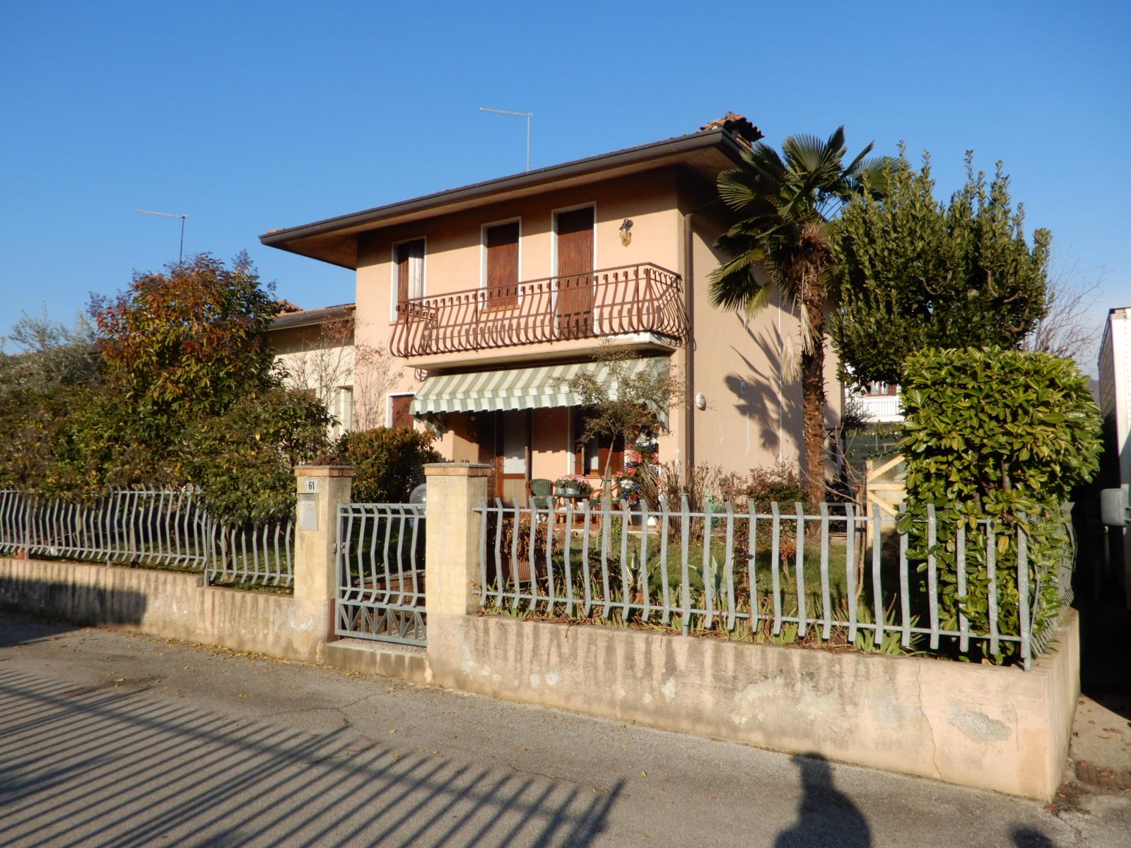 immobile villa all'asta in Località Crespignaga, Via General Antonio Cantore, 61 - 31010 Maser (TV) - 1