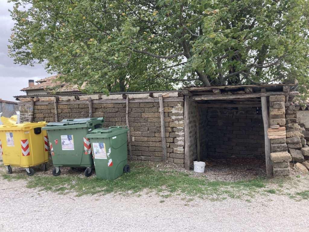 immobile terreno all'asta in Localita' Collina snc - 63048 Montemonaco (AP) - 1